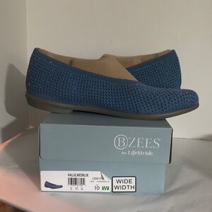 Bzees Women's Kallie Mesh Blue Loafers